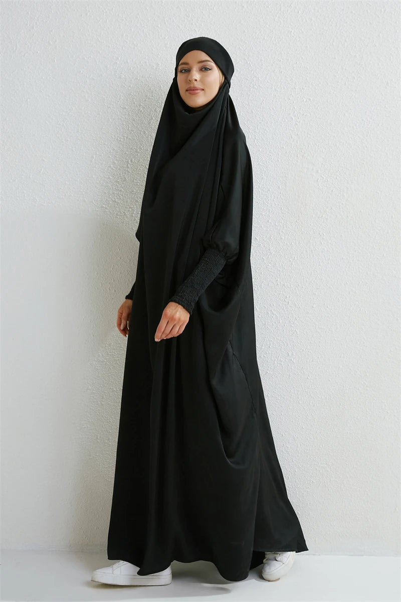 Abaya Noire à Capuche Manches Smockées - Jilbab Robe de Prière