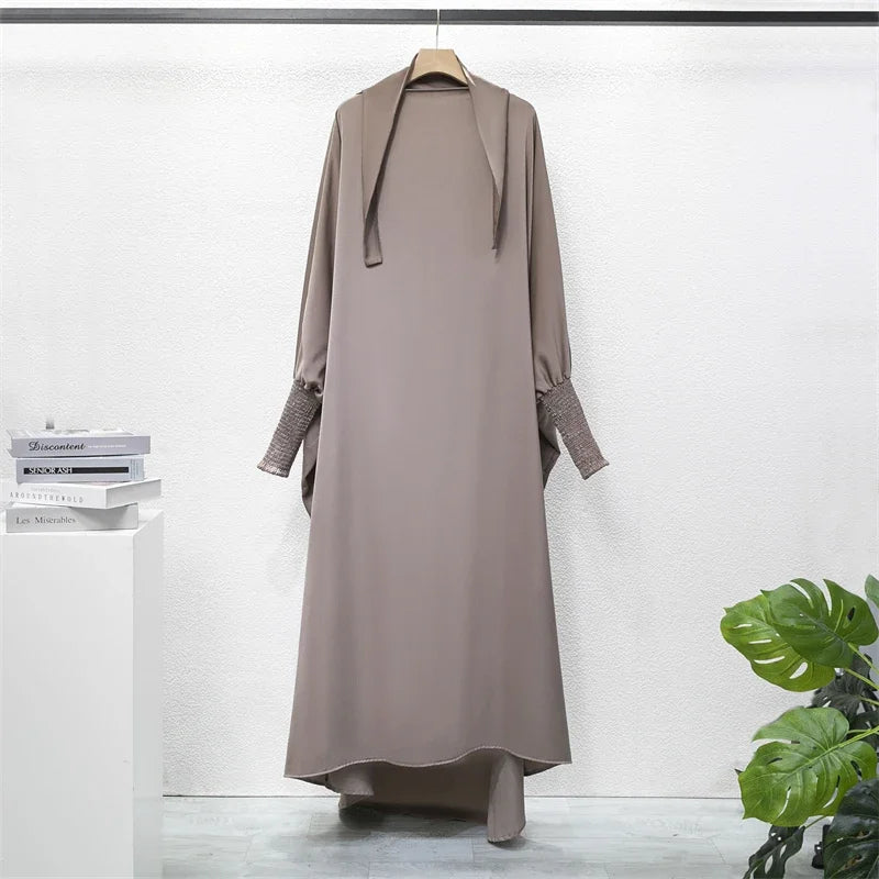 Abaya Robe de Prière Une Pièce - Jilbab Capuche Manches Smockées