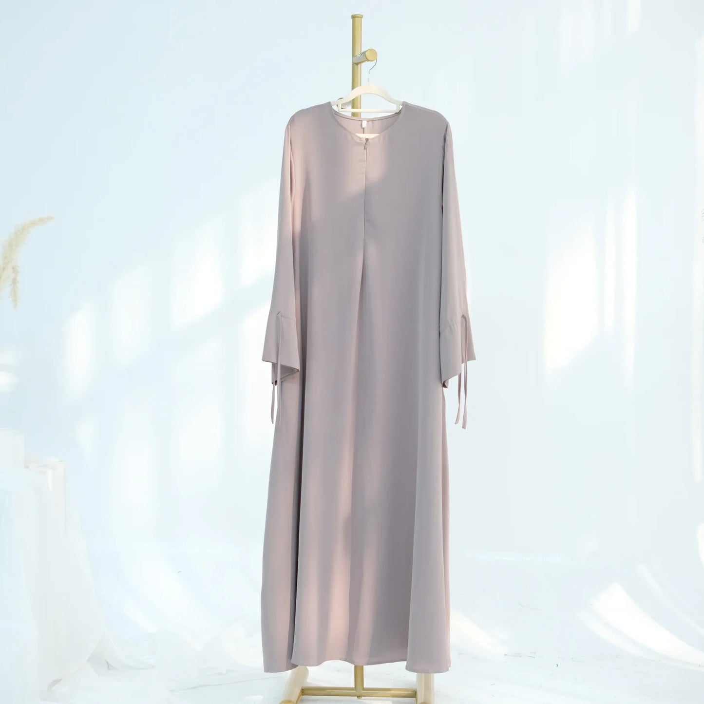 Abaya Ramadan 2025 Couleur Unie - Robe Musulmane Élégante Style Dubaï